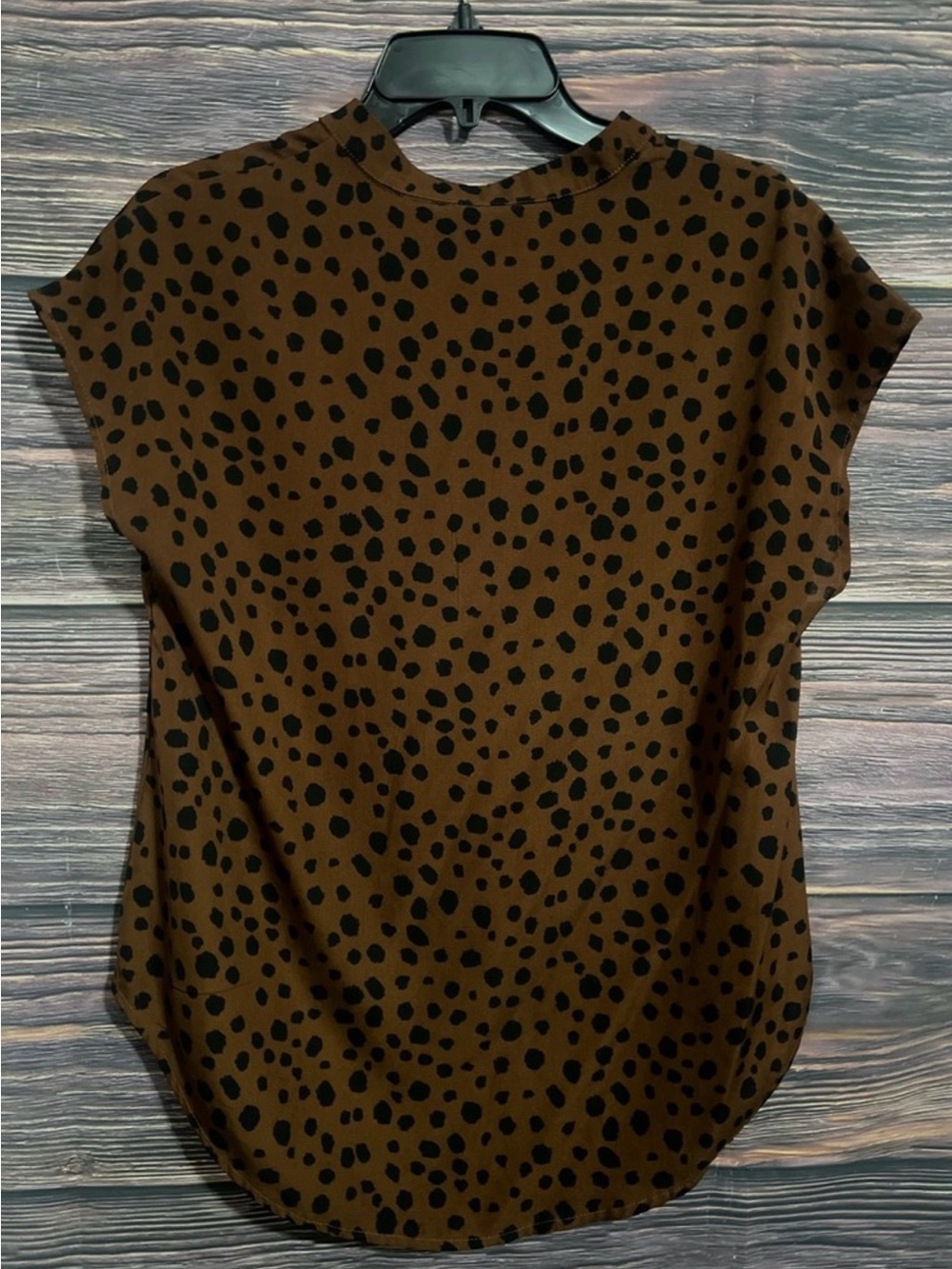 SHEIN Brown Leopard Print V-Neck Short Sleeve Blouse - Picture 3 of 4